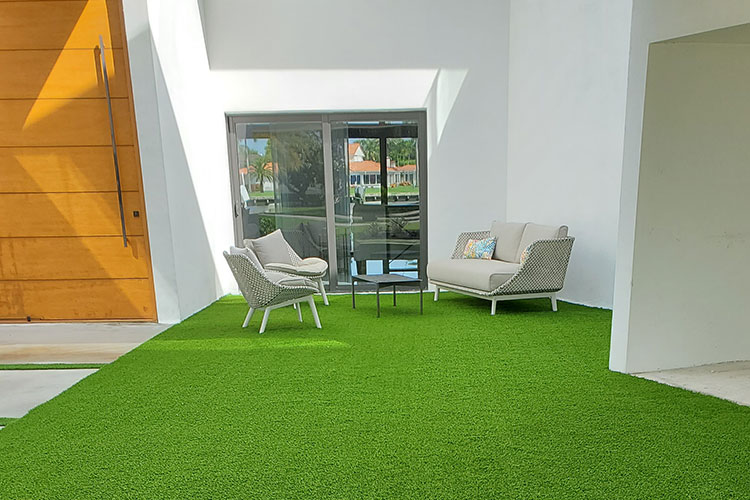 Fake Grass in South Florida